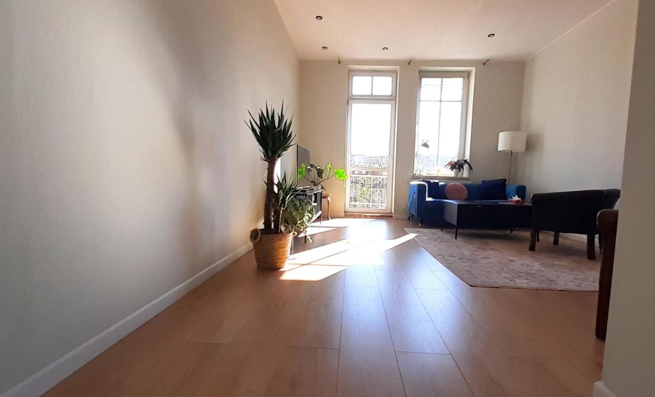 Appartement Urocze Przestronne,W Idealnej Lokalizacji à Bielsko-Biała Extérieur photo
