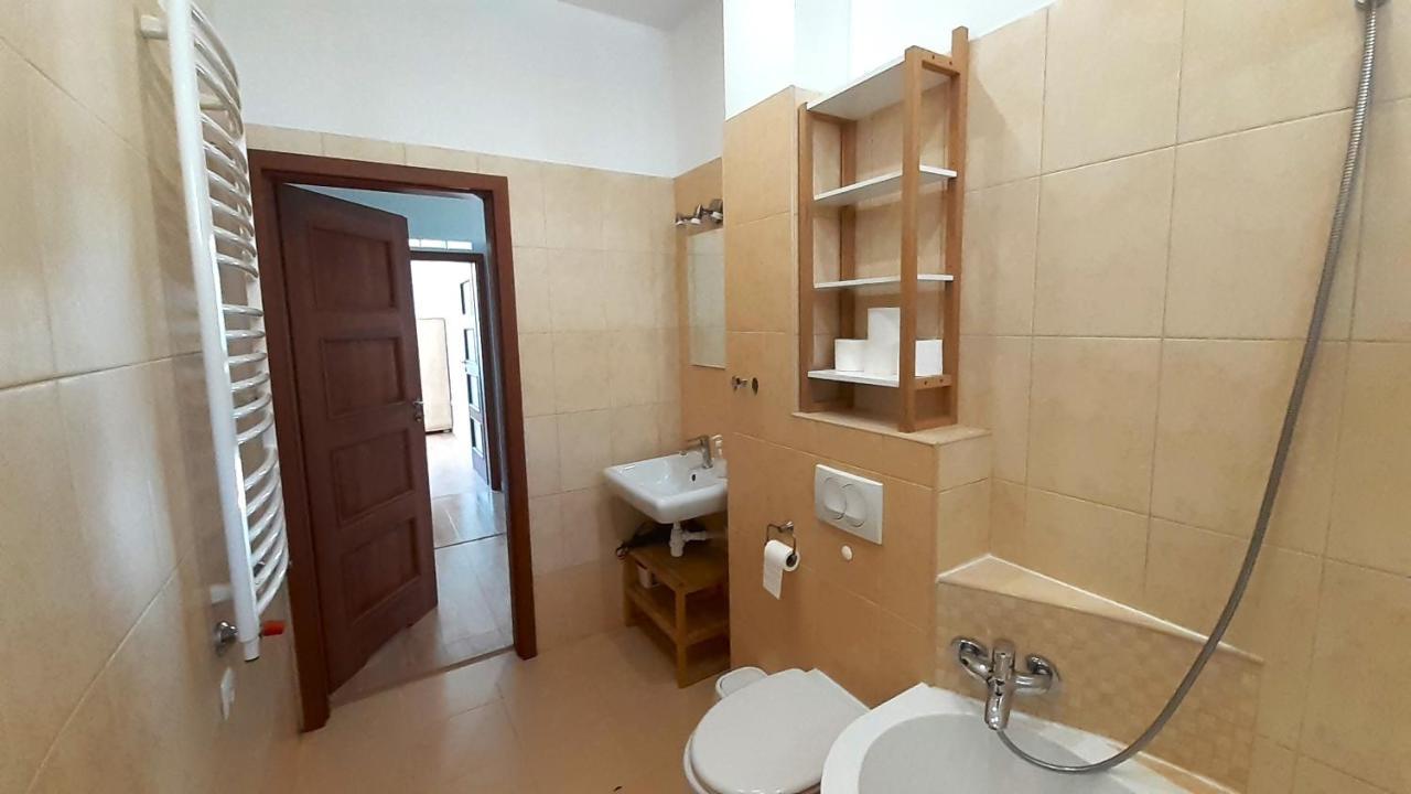 Appartement Urocze Przestronne,W Idealnej Lokalizacji à Bielsko-Biała Extérieur photo